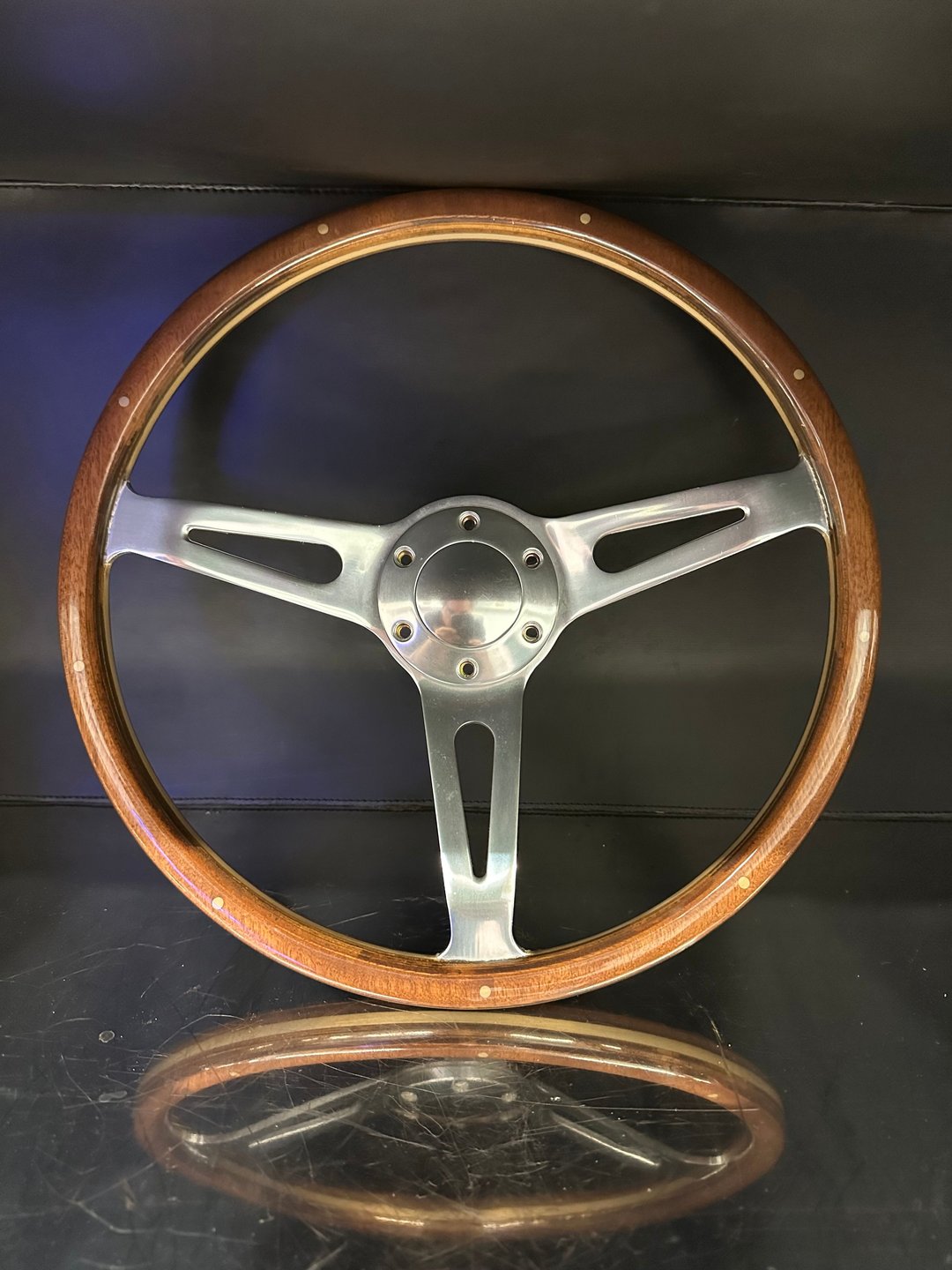 14" Wood and Chrome Classic Steering Wheel