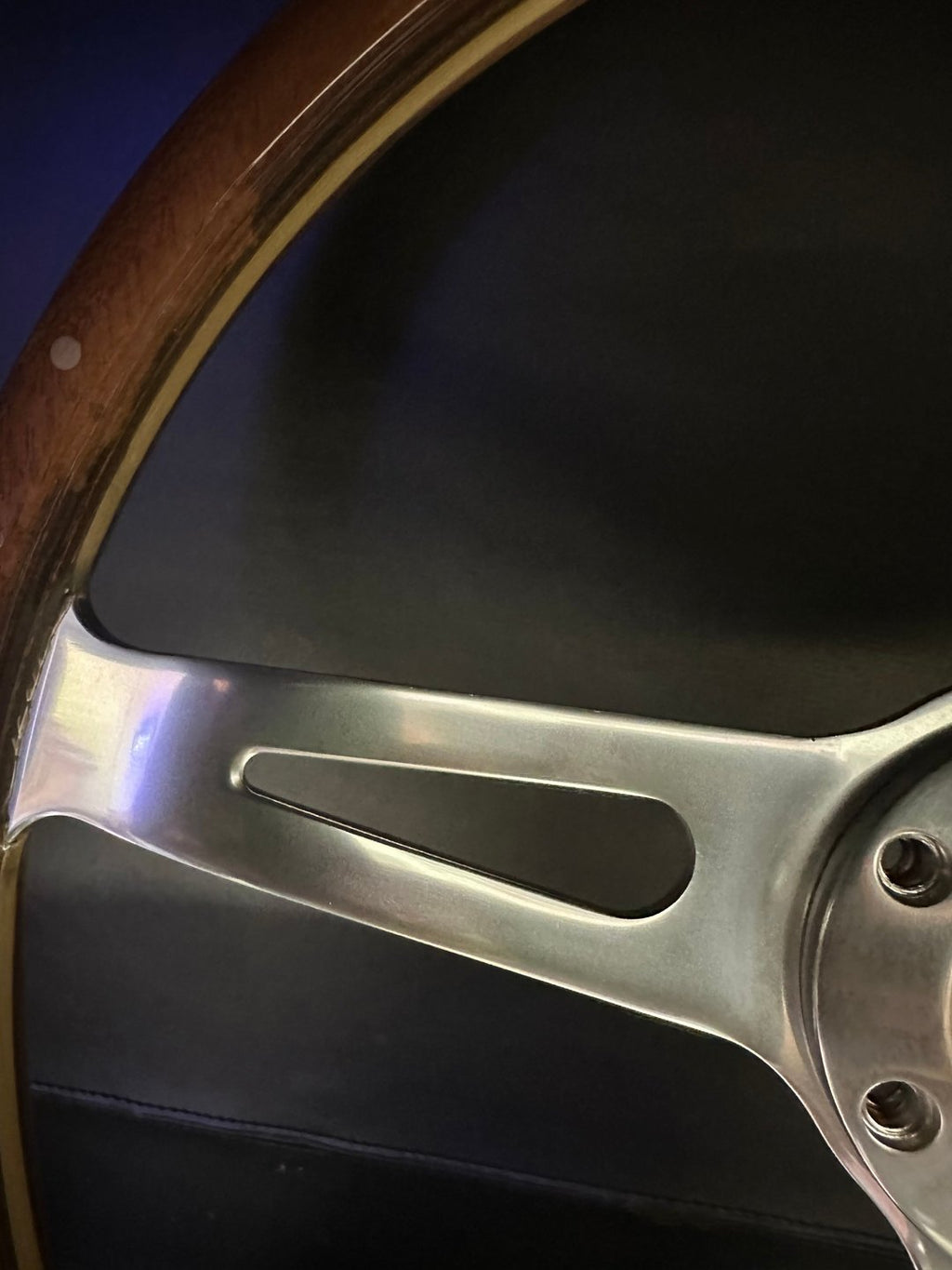 14" Wood and Chrome Classic Steering Wheel