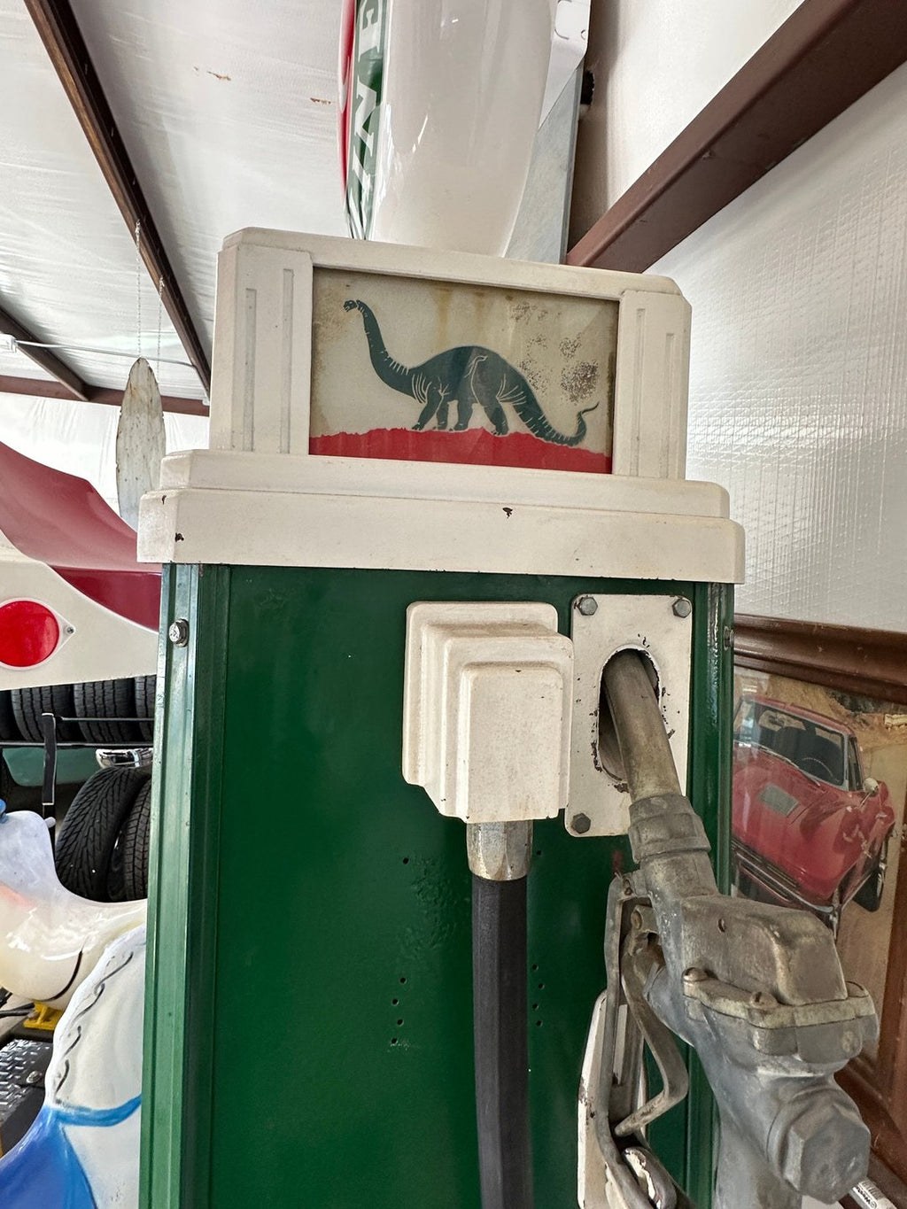 Original 1930s Bennett Model 76 Sinclair Dino Gas Pump