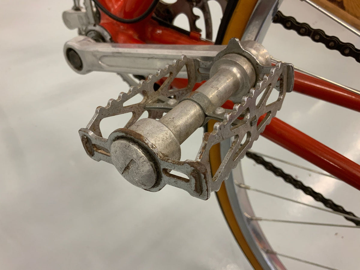 1965 Schwinn Lightweight 10-Speed Racer Bicycle