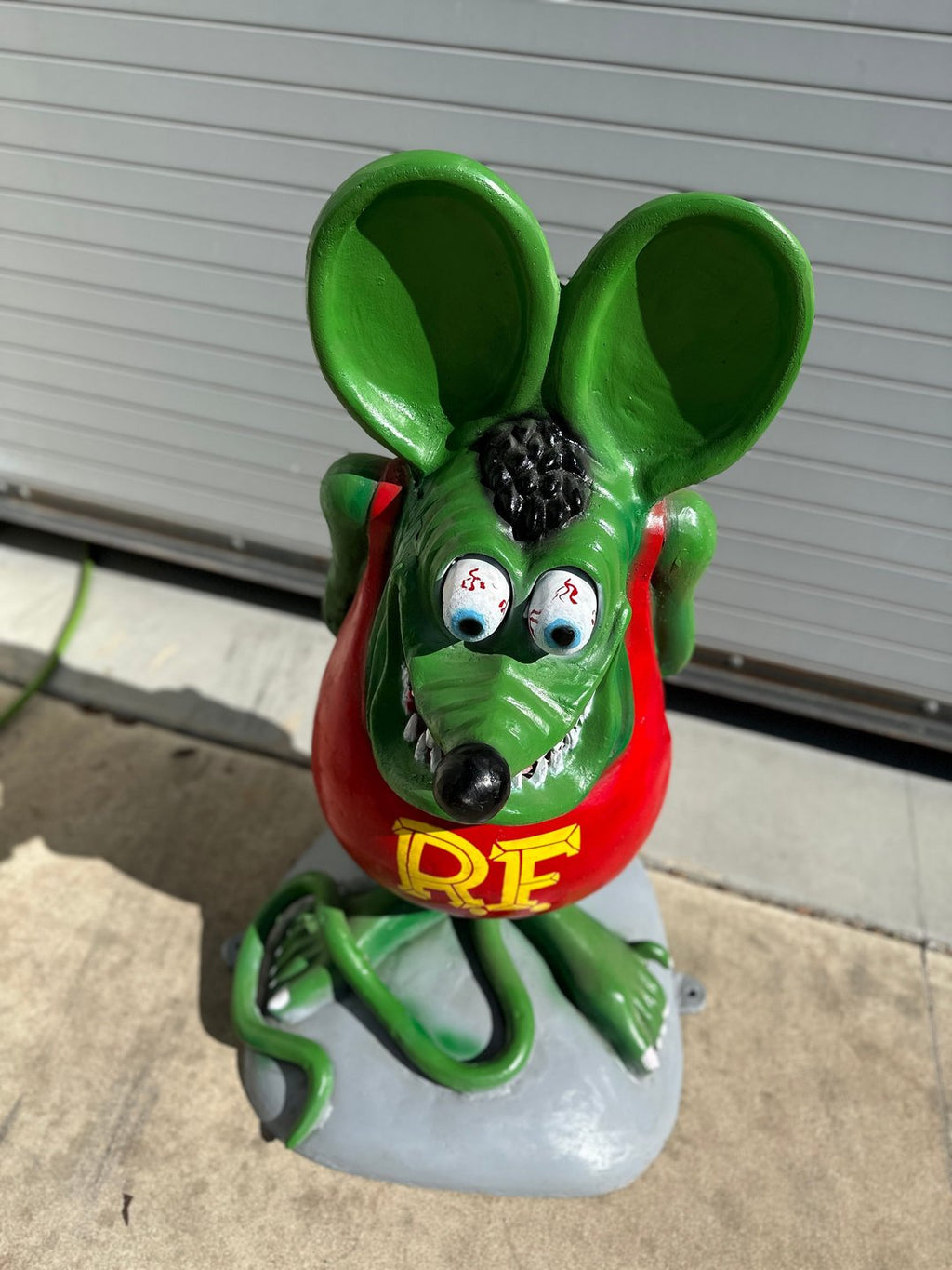 3 ft Tall Rat Fink Statue