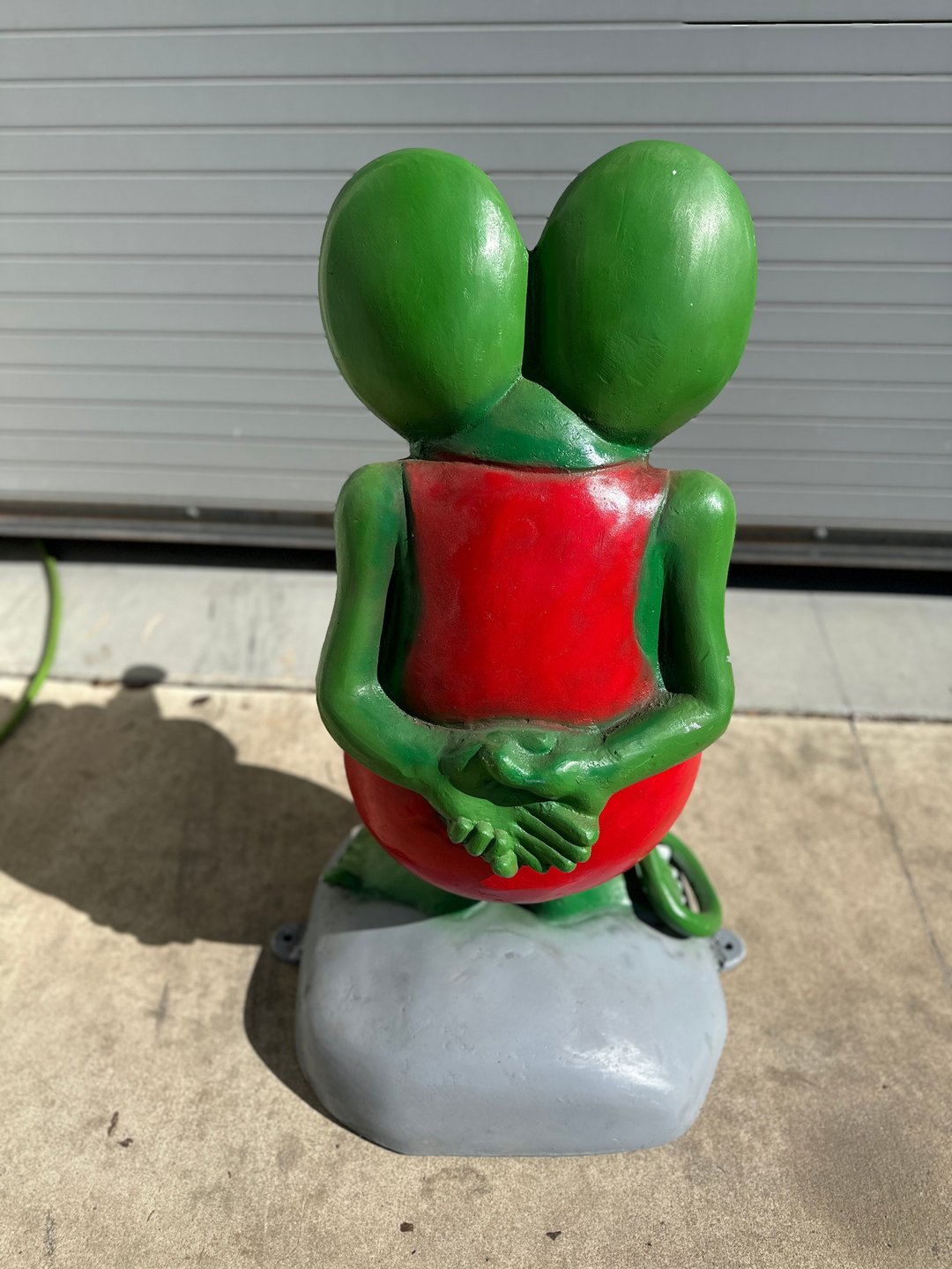 3 ft Tall Rat Fink Statue