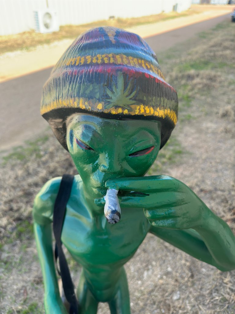 Rastafarian Smoking Alien Statue