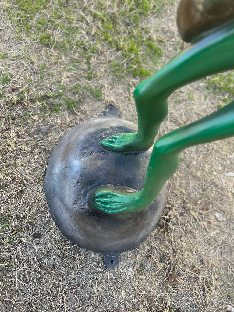 Rastafarian Smoking Alien Statue