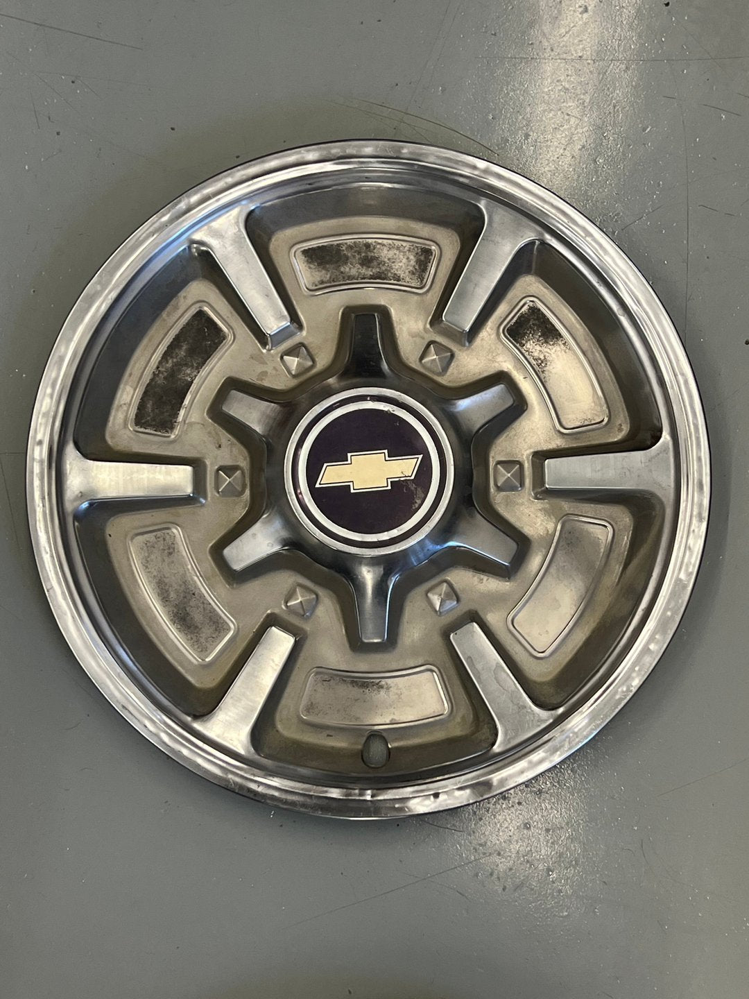 1970s–80s Chevrolet 15" Aluminum Hubcaps