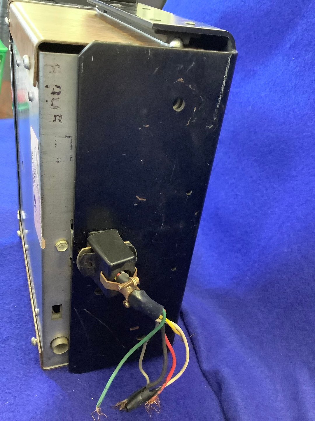 GES-8111-A Automatic Radio 8-Track Tape Player — Vintage 1970s In-Dash Unit