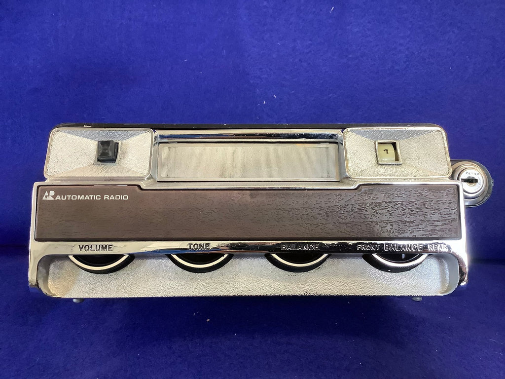 GES-8111-A Automatic Radio 8-Track Tape Player — Vintage 1970s In-Dash Unit