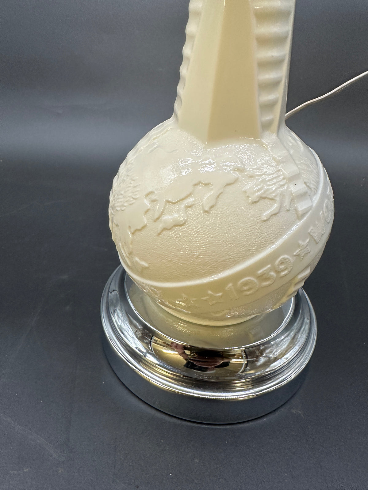1980’s Derico or Sarsaparilla Deco Design 1939 Worls Fair DC-3 Lamp