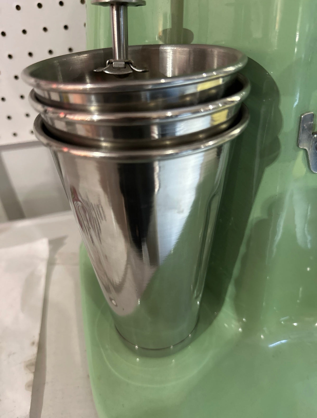 Hamilton Beach Model 40DM Triple-Spindle Commercial Milkshake Mixer — Jadeite Green