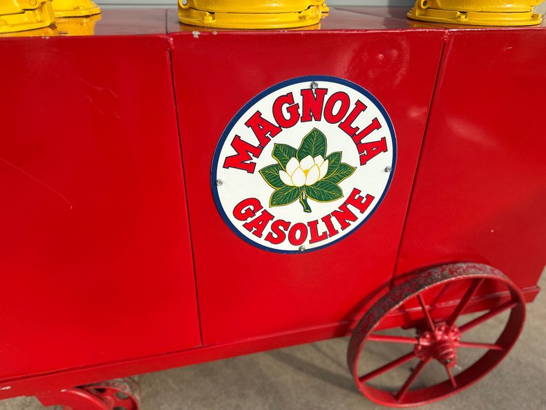 1920's Bennett 3506 Magnolia Oil Triple Lubster