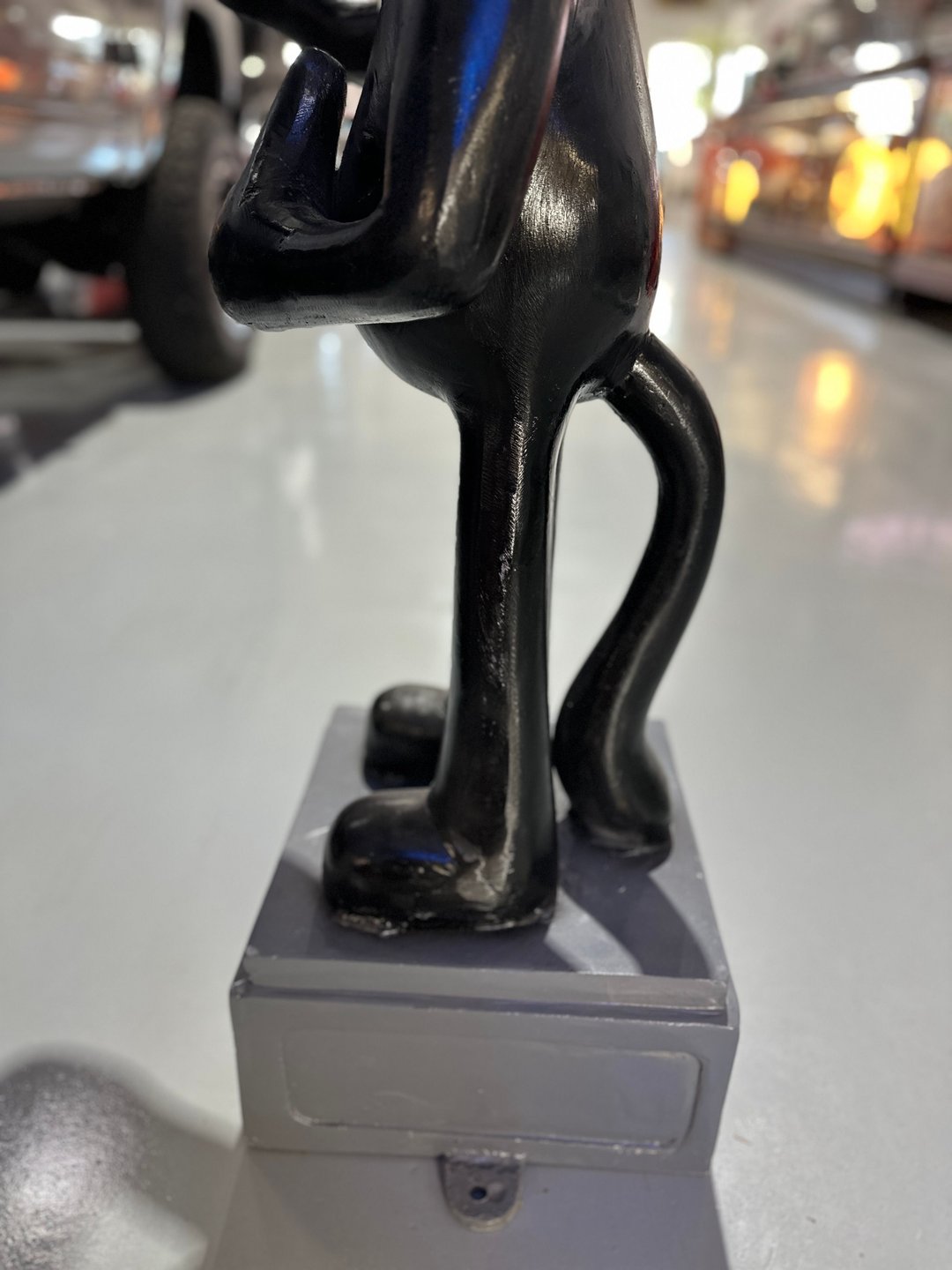 43” Tall Felix the Cat Statue