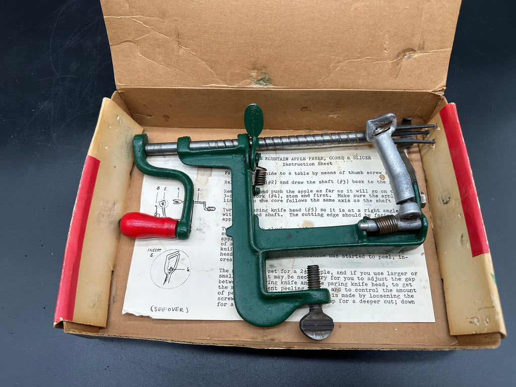 Vintage Goodell Apple Peeler