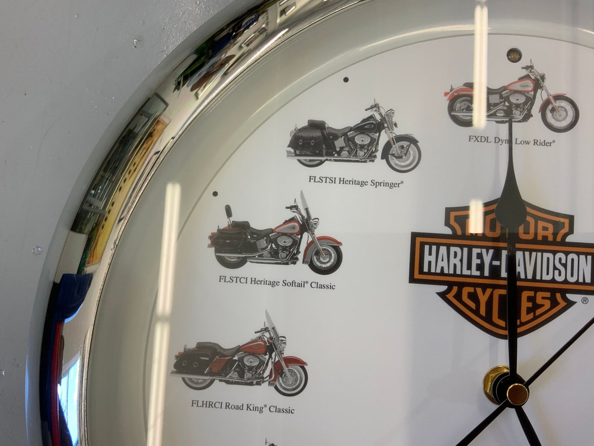 Harley-Davidson Hourly Engine Noise Clock
