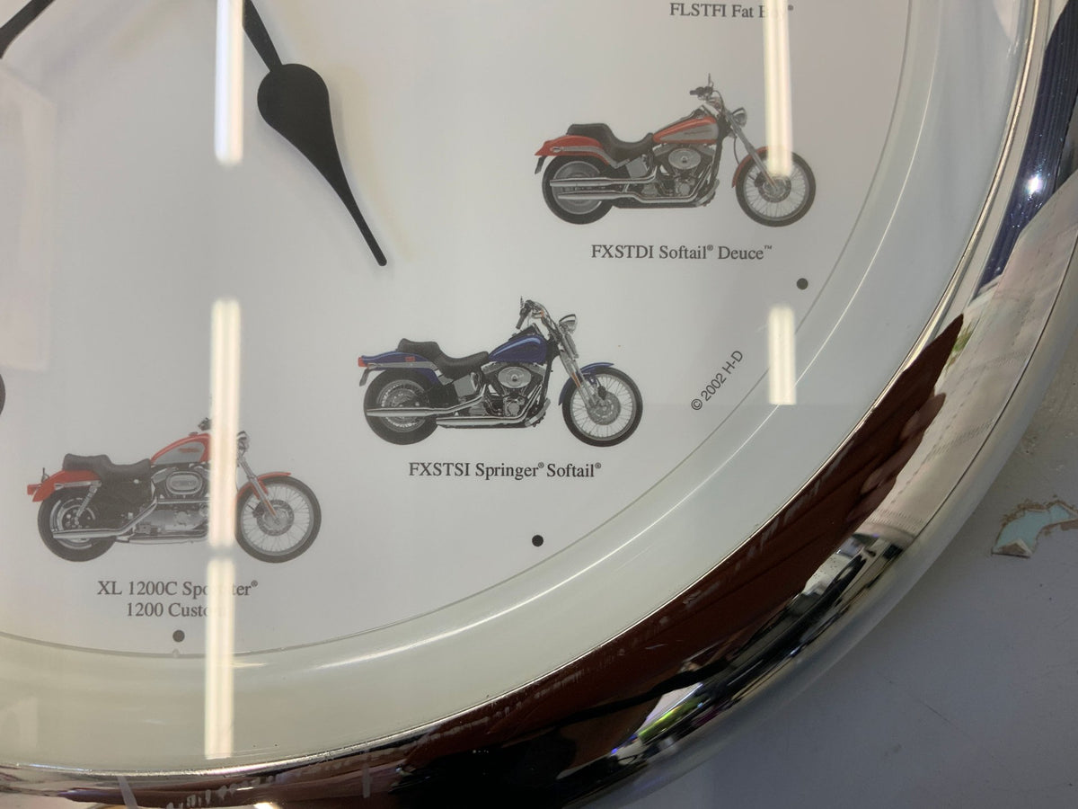 Harley-Davidson Hourly Engine Noise Clock