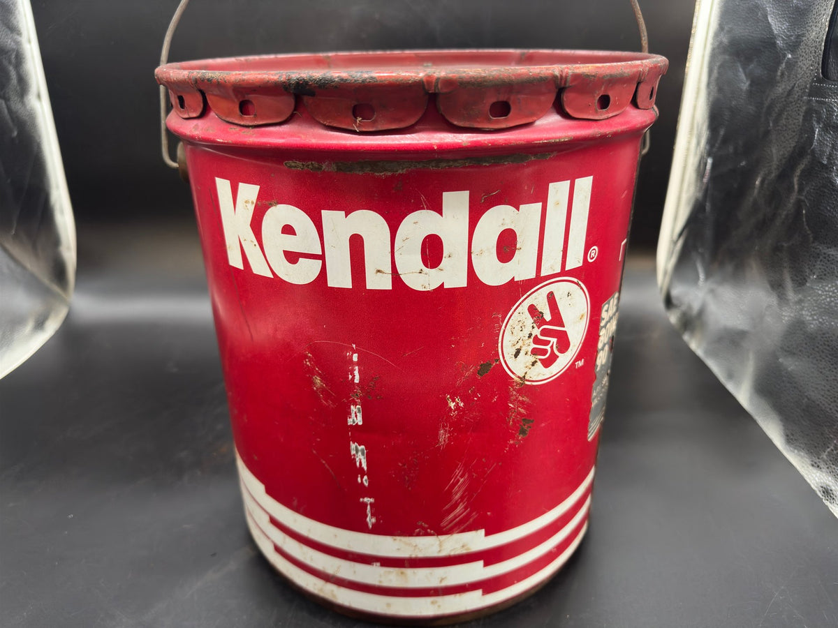 Red Kendall Peace Victory Hand 5 GALLON Gear Oil CAN