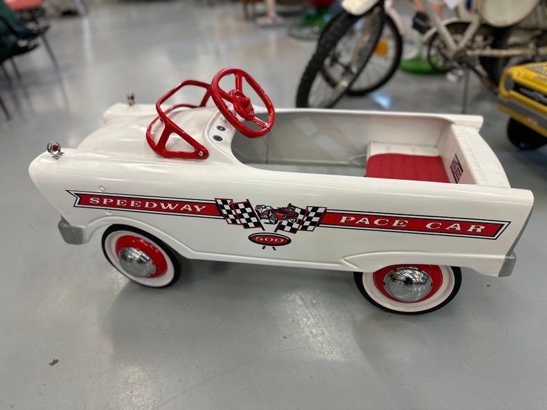Vintage Murray Speedway Pedal Car