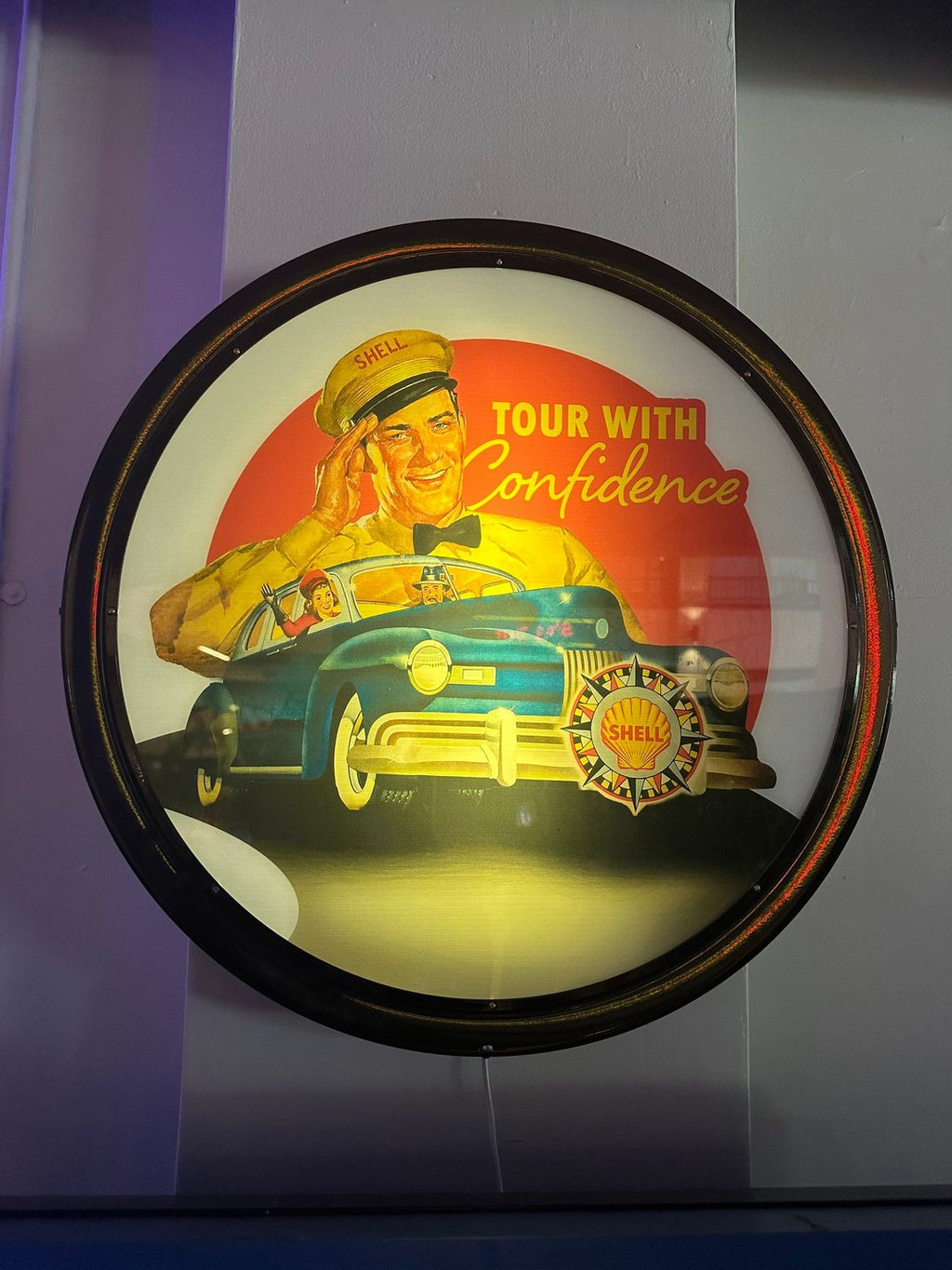 Shell "Tour With Confidence" Lighted Sign