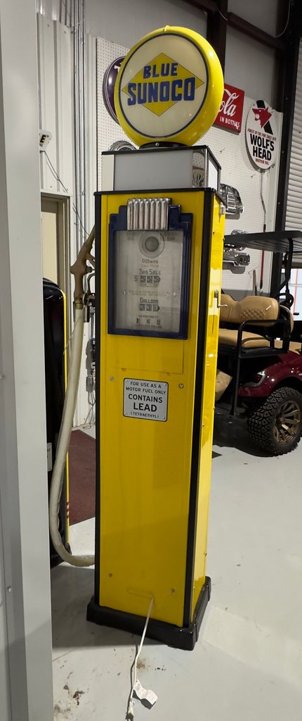 Restored Sunoco Dynafuel Wayne Model 80 Gas Pump – Late 1940s