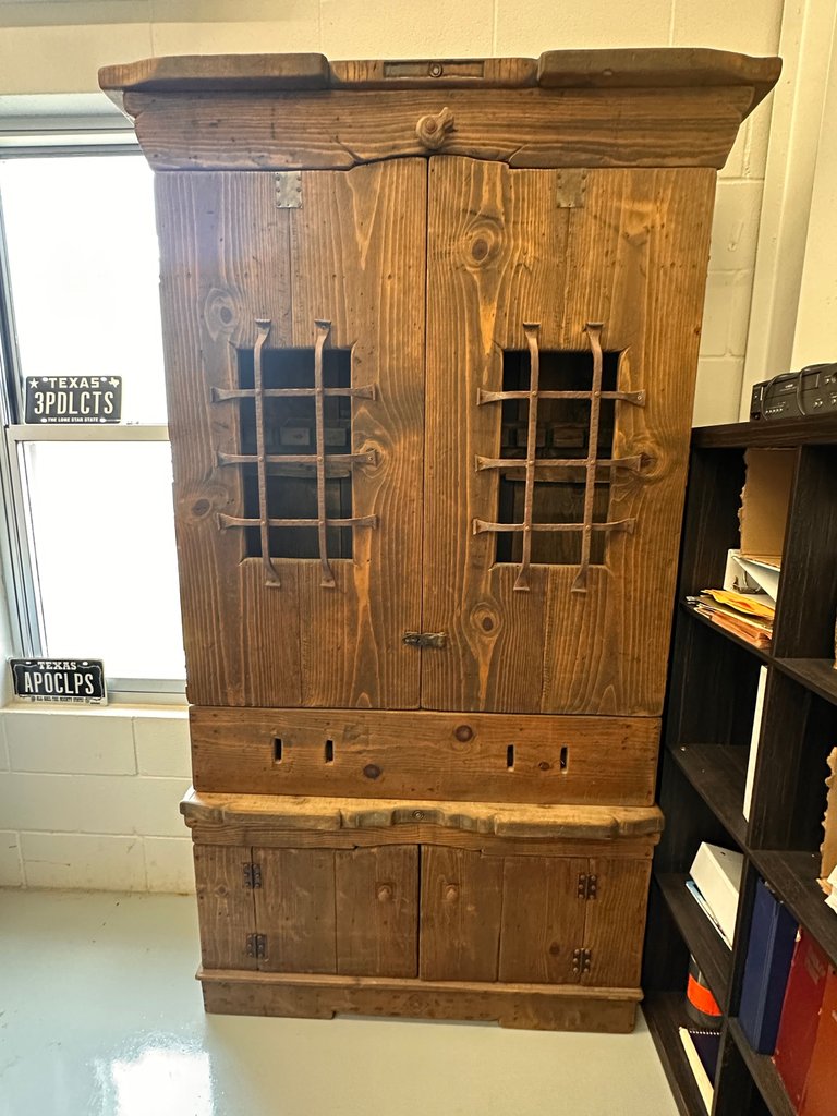 Rustic Hand Built  Barnwood Gun Cabinet