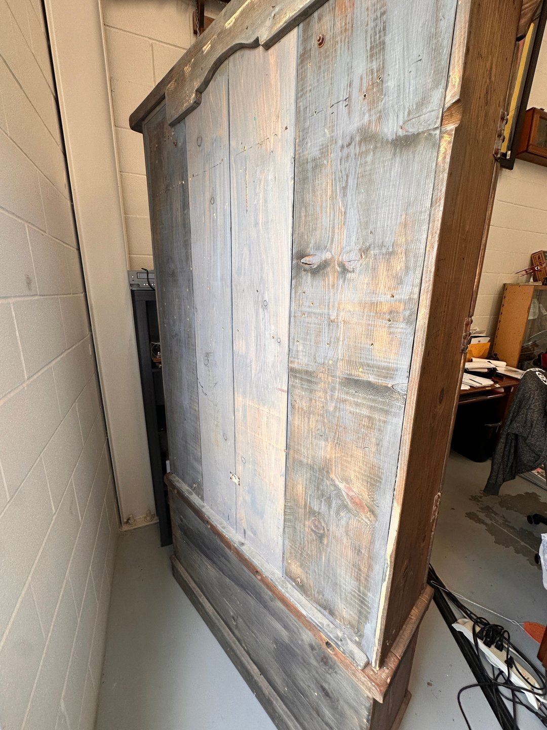 Rustic Hand Built  Barnwood Gun Cabinet