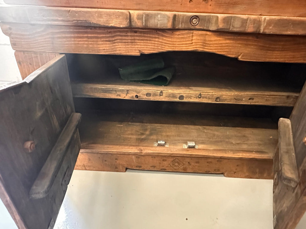 Rustic Hand Built  Barnwood Gun Cabinet