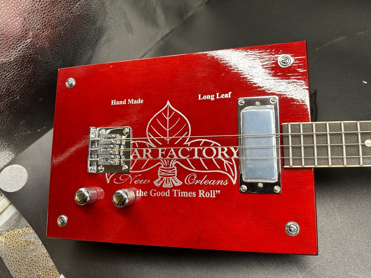 New Orleans Cigar Factory Electric Cigar Box Guitar – Red