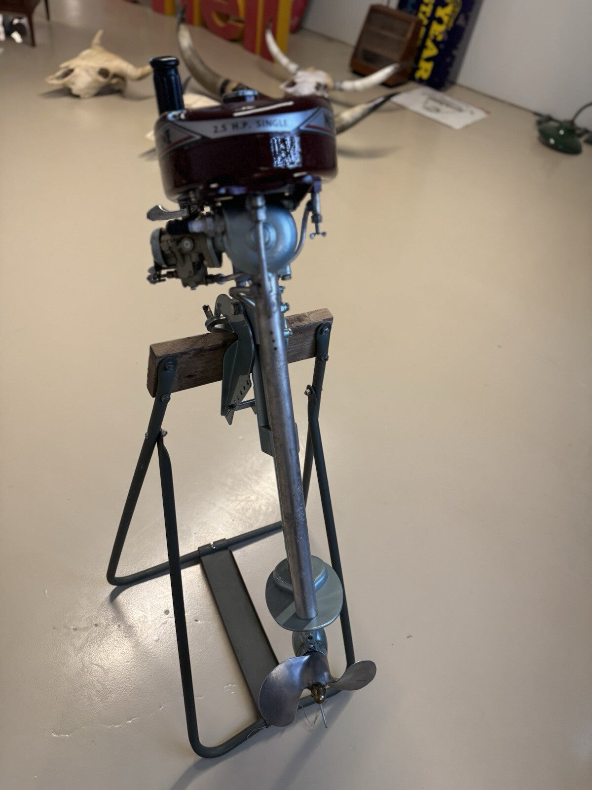 Vintage 1946 Neptune Muncie Outboard Motor with Stand – Model 15B2