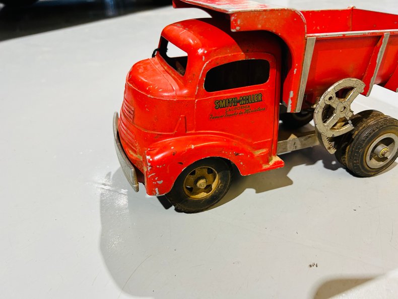 Early 1950s Smith-Miller "Smitty Toys" No. 504-D GMC Dump Truck