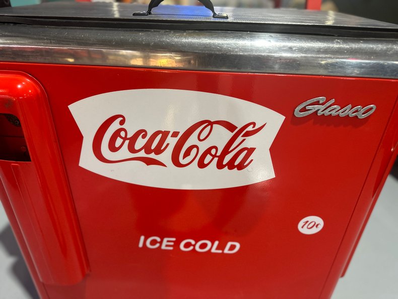 Refurbished Vintage Coca-Cola Glasco GBV50 Cooler