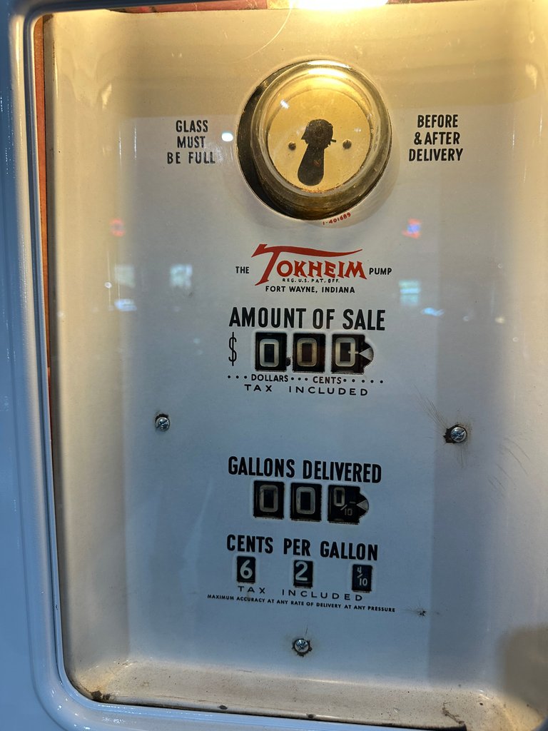 Mobil Oil Tokheim Model 39 Restored Gas Pump circa 1940-50’s