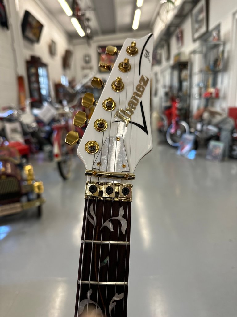 Ibanez JEM7VP Steve Vai Signature Guitar Replica