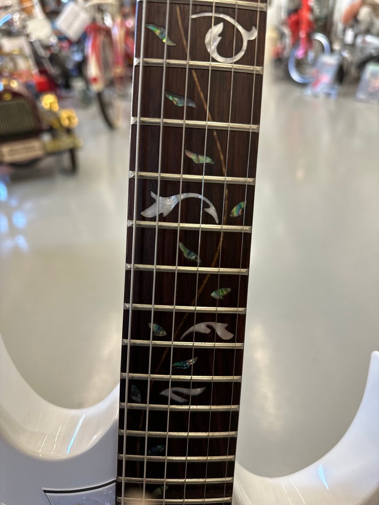 Ibanez JEM7VP Steve Vai Signature Guitar Replica