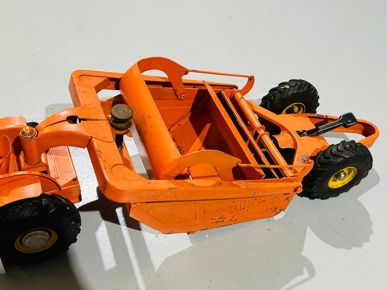 Vintage 1950s Doepke Toy Company Heiliner Earth Mover Grader