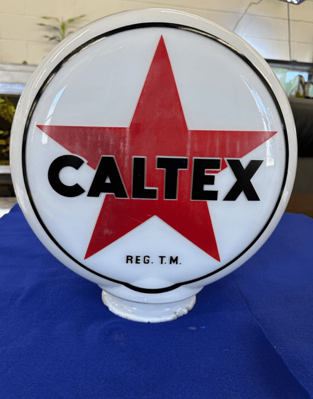 Vintage Caltex Gas Pump Globe