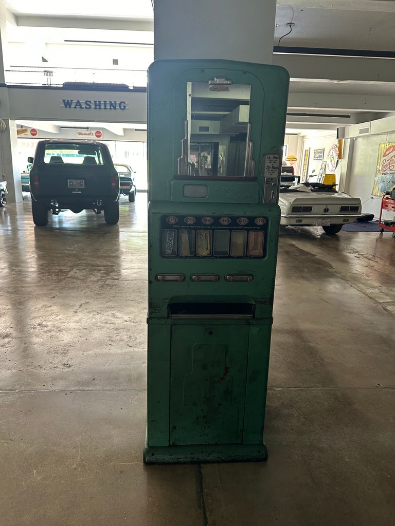 Vintage Stoner Model 120 Candy Vending Machine